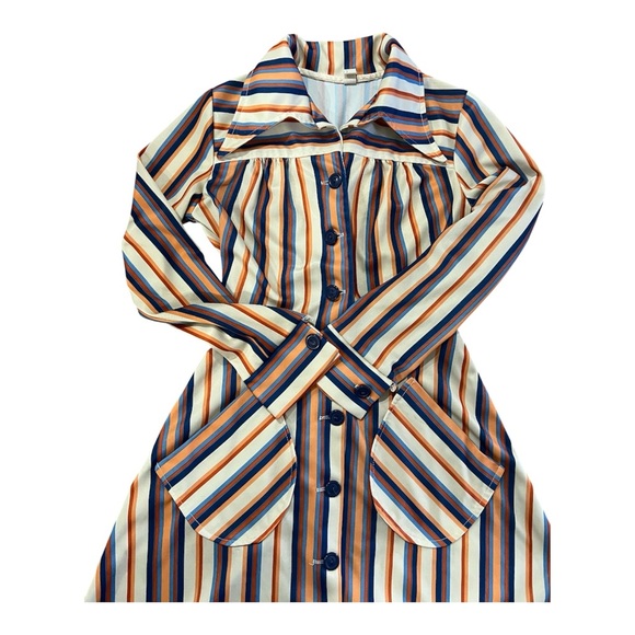 Vintage 1970s Polyester Shirt Dress - Picture 2 of 12